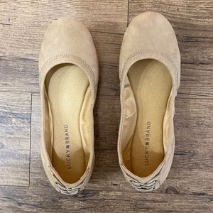 Women's Lucky Brand Brown Flats size 8